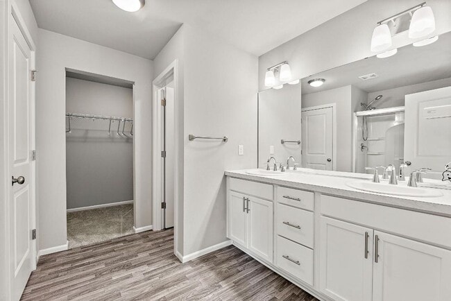 Building Photo - Better Than New Yelm Home with A/C, Walk-In Pantry, Garden Beds & Neighborhood Playground!