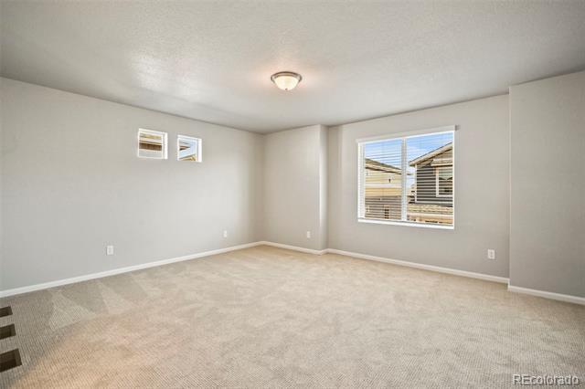 Building Photo - 9264 Lytle Grv