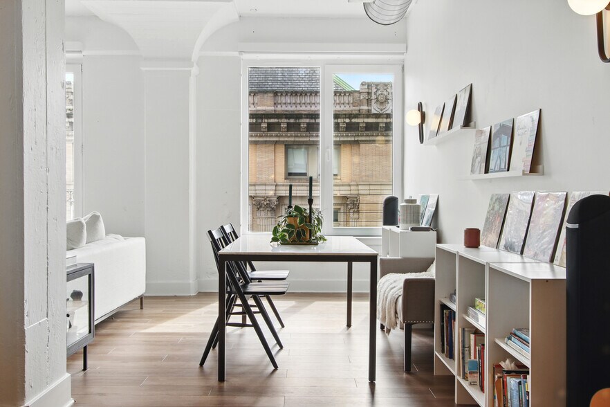 Building Photo - 300 NW 8th Ave