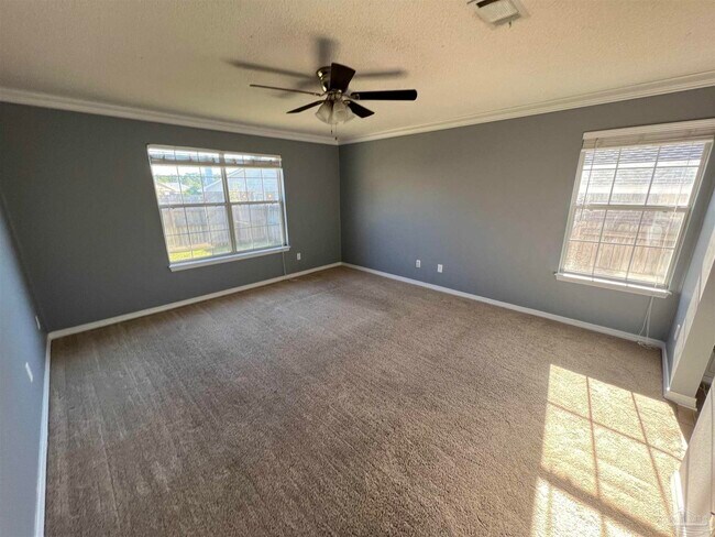 Building Photo - 7911 Red Bean Dr