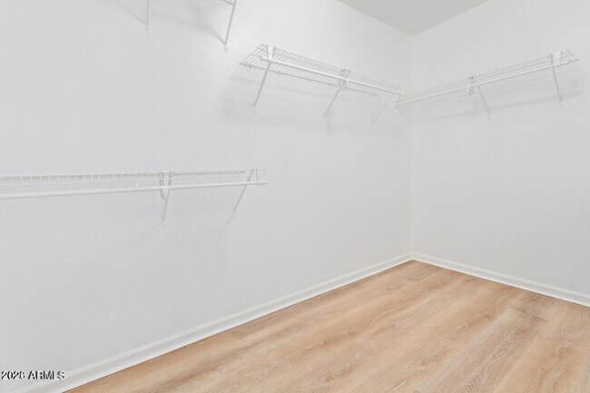 Building Photo - 4542 N 111th Dr