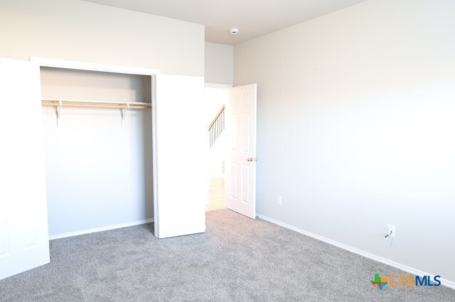 Building Photo - 9904 Maplewood Ct