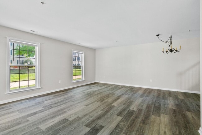 Building Photo - 2108 Bristol Dr
