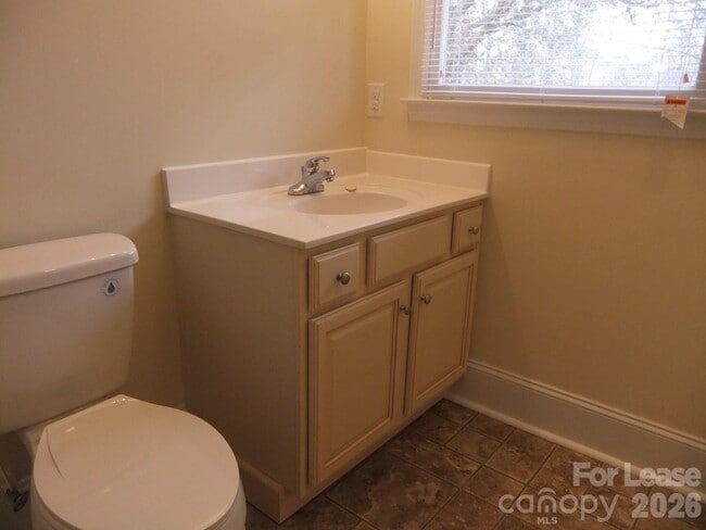 Building Photo - 1459 Legion Rd