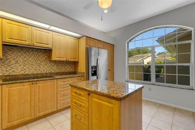 Building Photo - 4044 Penshurst Park