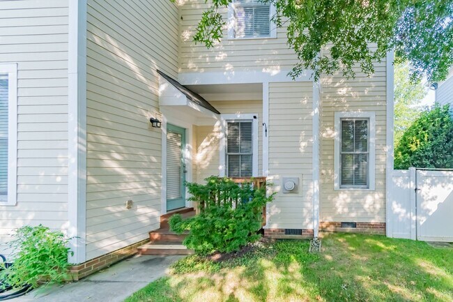 Building Photo - Stunning home in Baxter Village