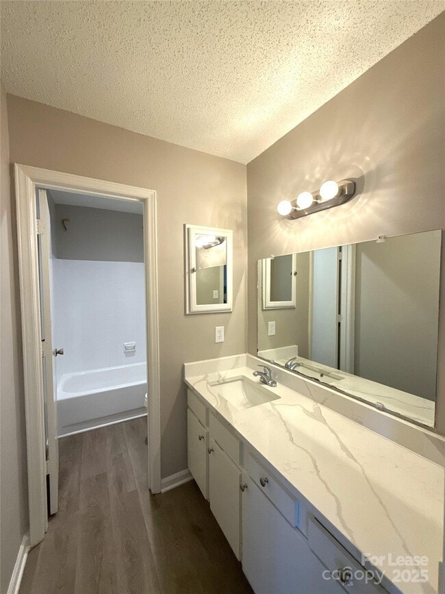 Building Photo - 11537 Turn Stone Ct