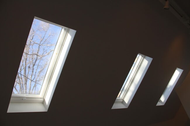 Building Photo - 310 2nd St