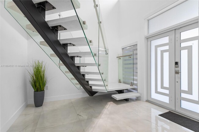 Building Photo - 8740 NW 153rd Terrace