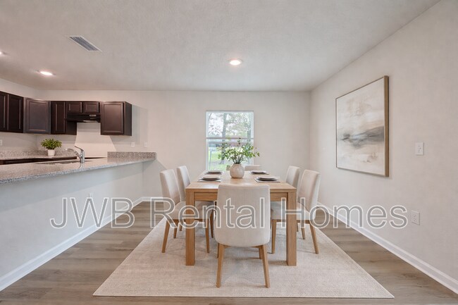 Building Photo - 1163 W 3rd St