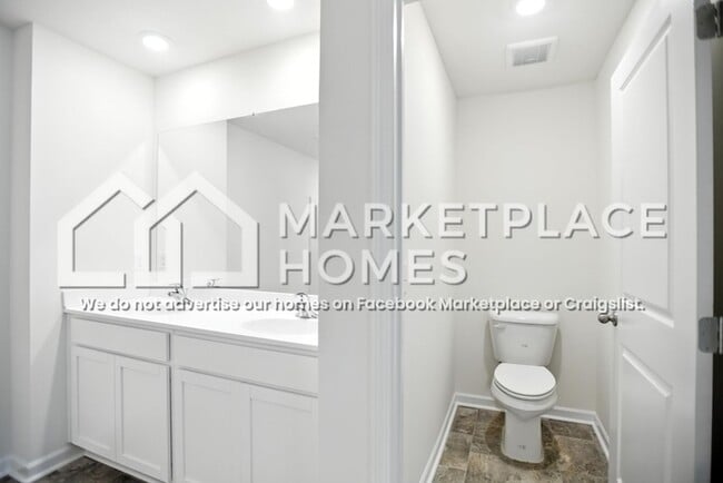 Building Photo - 341 Arrowhead Dr