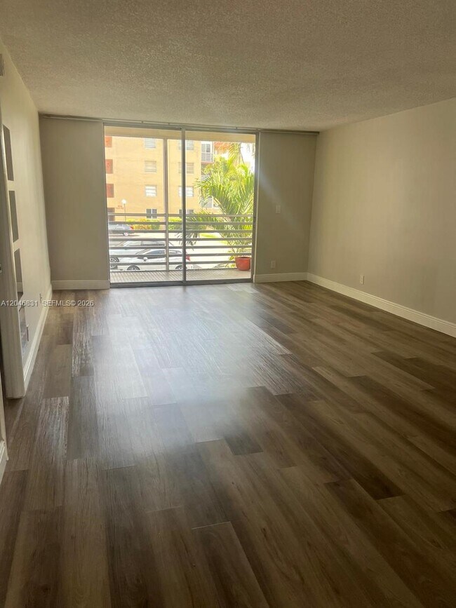 Building Photo - 408 NW 68th Ave
