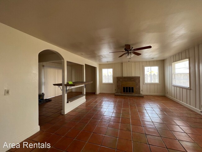 Building Photo - 3 br, 1 bath House - 25567 W. MAIN STREET