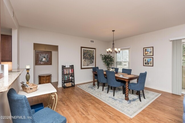 Building Photo - 945 Registry Blvd