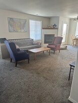 Building Photo - 1096 Longbow Ln