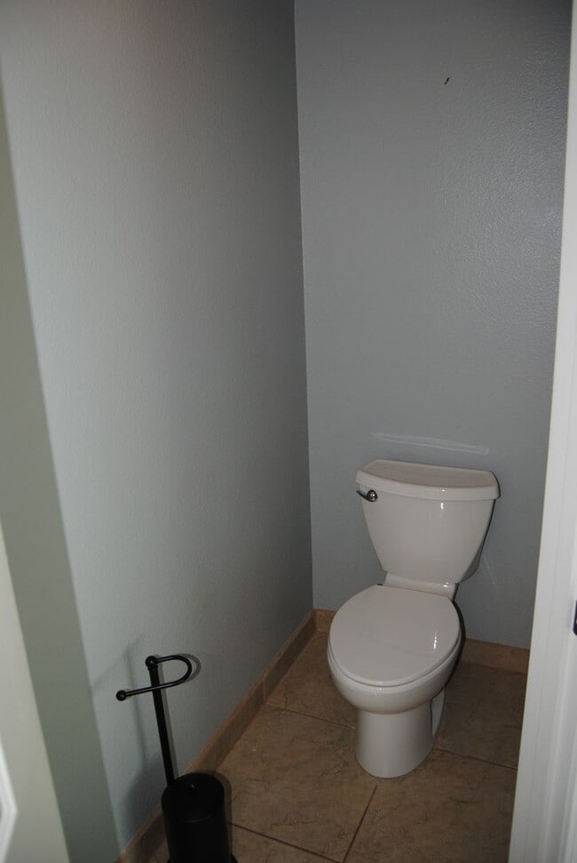 Building Photo - 9305 Brookstone Ct