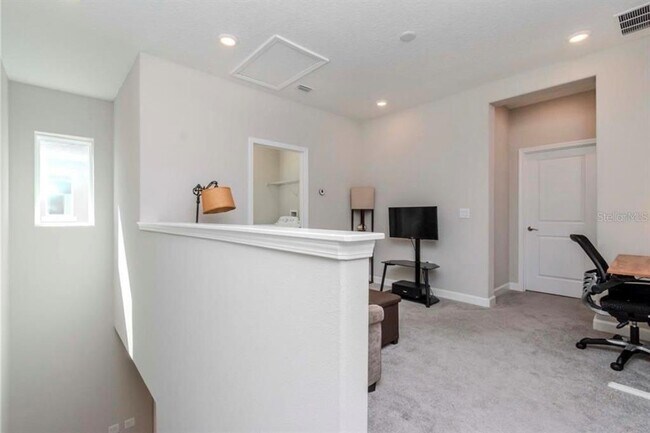 Building Photo - 6827 Citrus Creek Ln