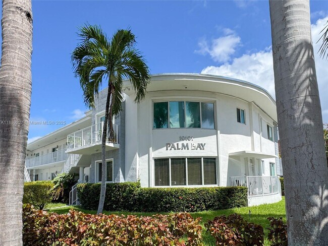 Primary Photo - 10101 W Bay Harbor Dr