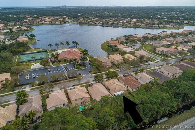Building Photo - 5717 Spanish River Rd