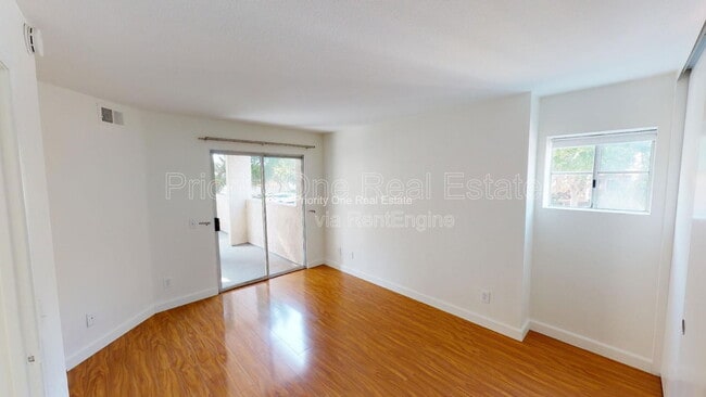 Building Photo - 7223 Camino Degrazia