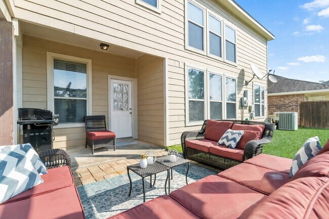 Building Photo - 62 W Lasting Spring Cir