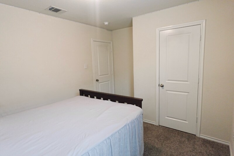 Building Photo - 3625 Cody Ln