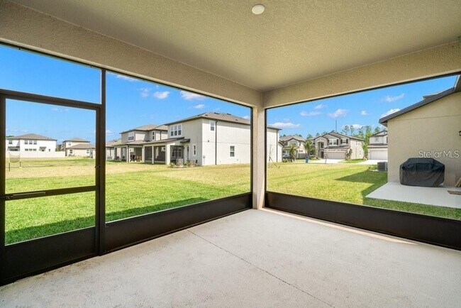 Building Photo - 16049 Sonoma Grv Cir