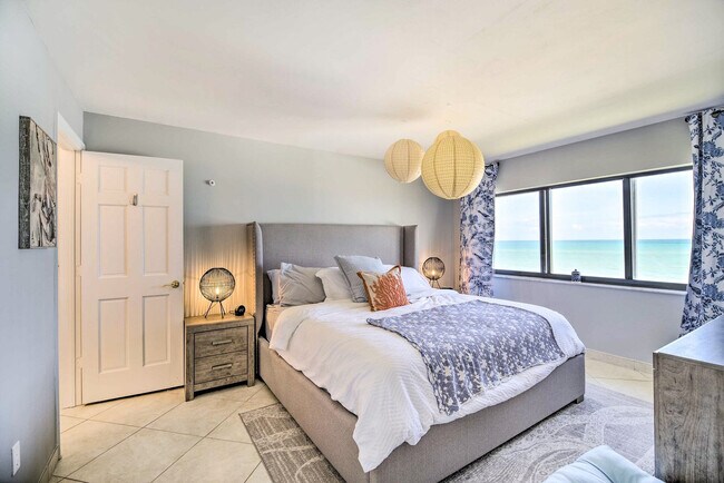 Building Photo - 4250 North Highway A1A-SI FL10-ID1546332P