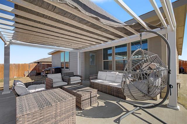 Building Photo - 8913 Oil Barron Ave