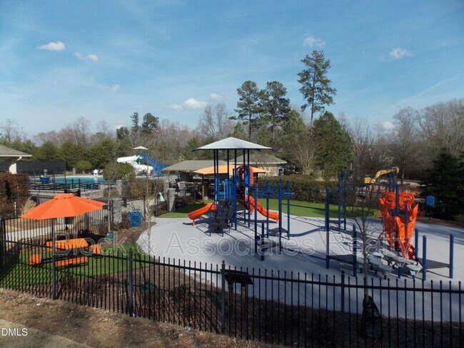 Building Photo - 2433 Cedar Rock Dr