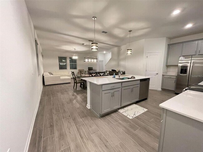 Building Photo - 1543 Cross Prairie Pkwy