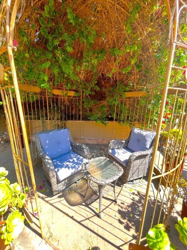 Building Photo - 100 Cliff Dr