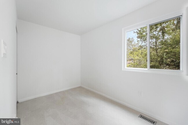 Building Photo - 11916 Moss Point Ln