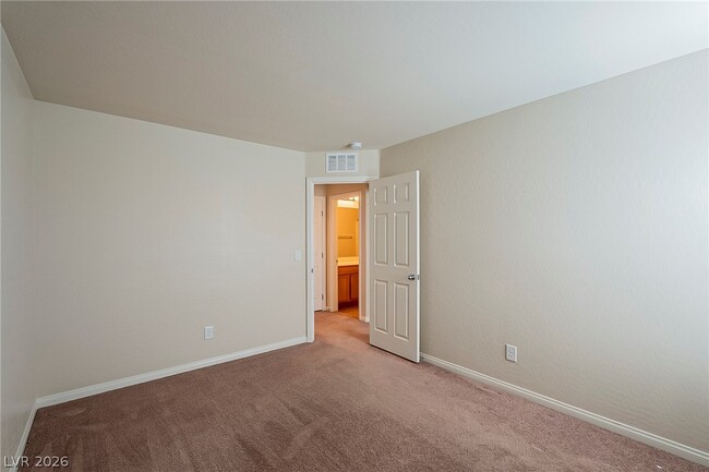 Building Photo - 315 Woodland Moss Rd