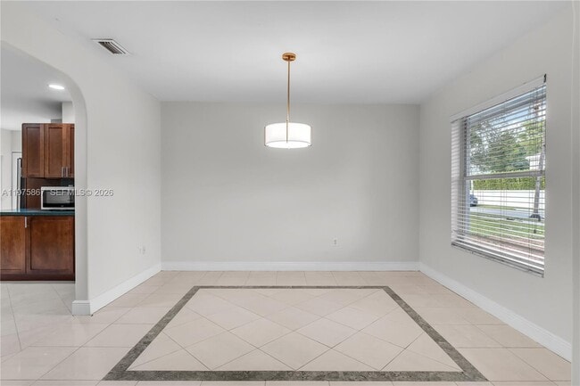 Building Photo - 8700 SW 64th Ave