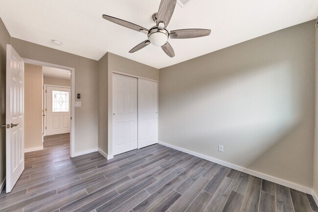 Building Photo - Remodeled home in amazing ASU neighborhood