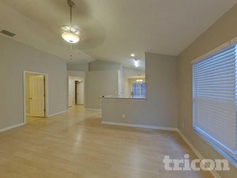 Building Photo - 723 Cape Cod Cir