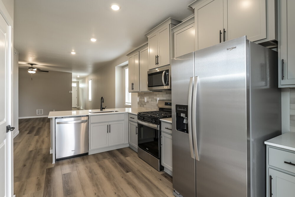 Building Photo - 9458 Yampa St