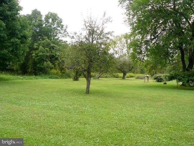 Building Photo - 925 Watson Rd