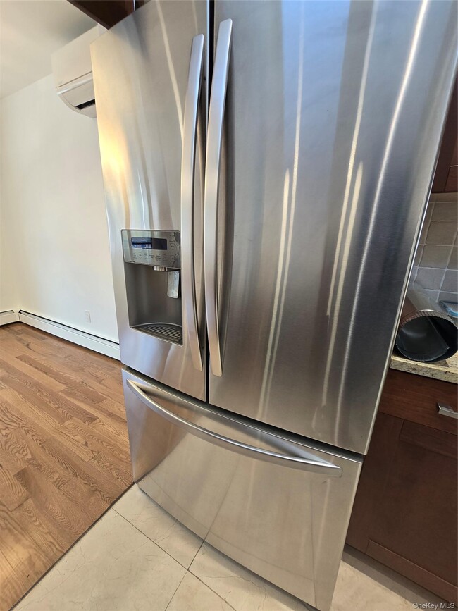 Building Photo - 240-36-240-70 70th Ave