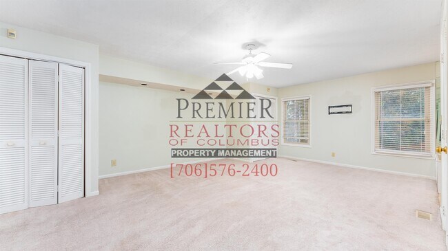 Building Photo - 3812 Wingate Dr