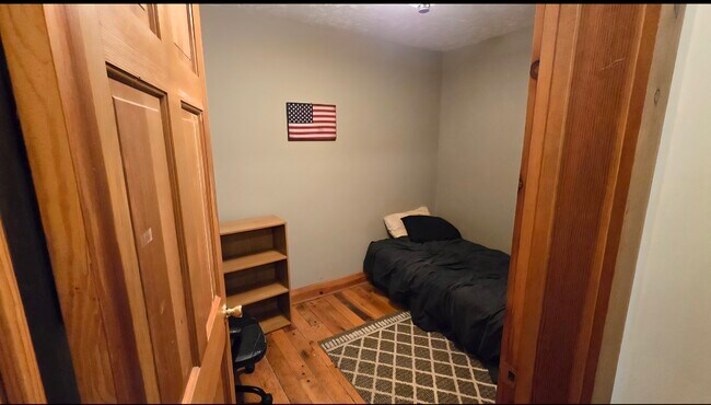 Building Photo - 84 Cotton Ln