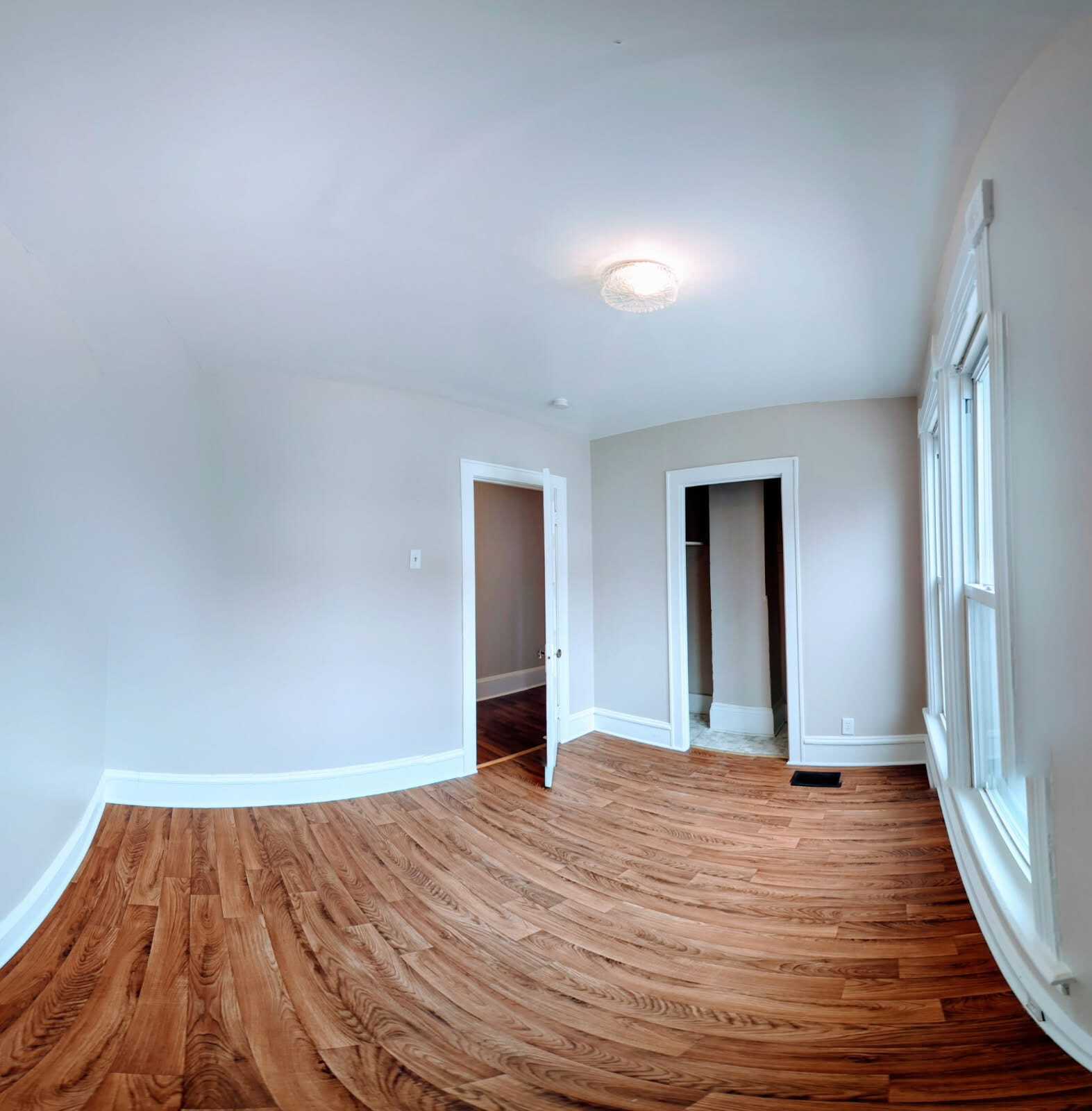 Building Photo - 609 College Ave