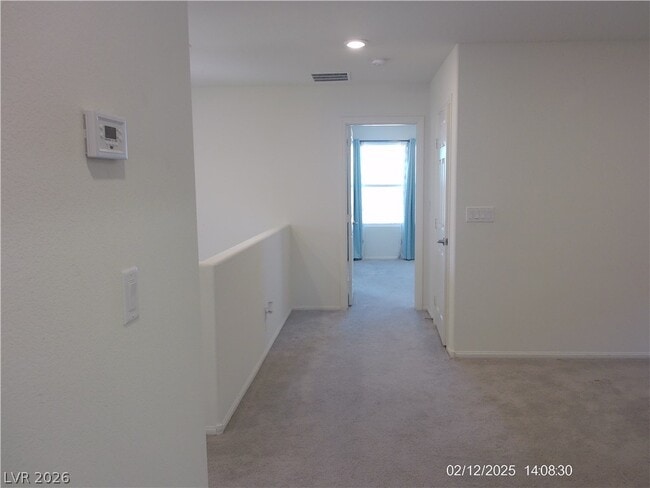 Building Photo - 9092 Jade Vine Ave