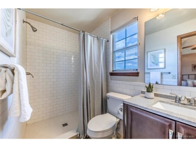 Building Photo - 3184 W Sugarbowl Ct