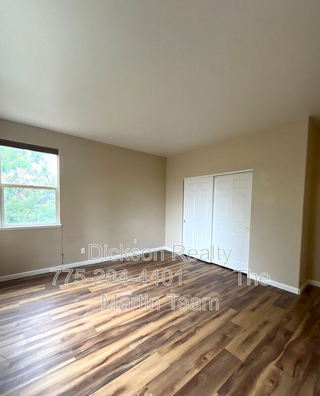 Building Photo - 1998 Amber Leaf Ct