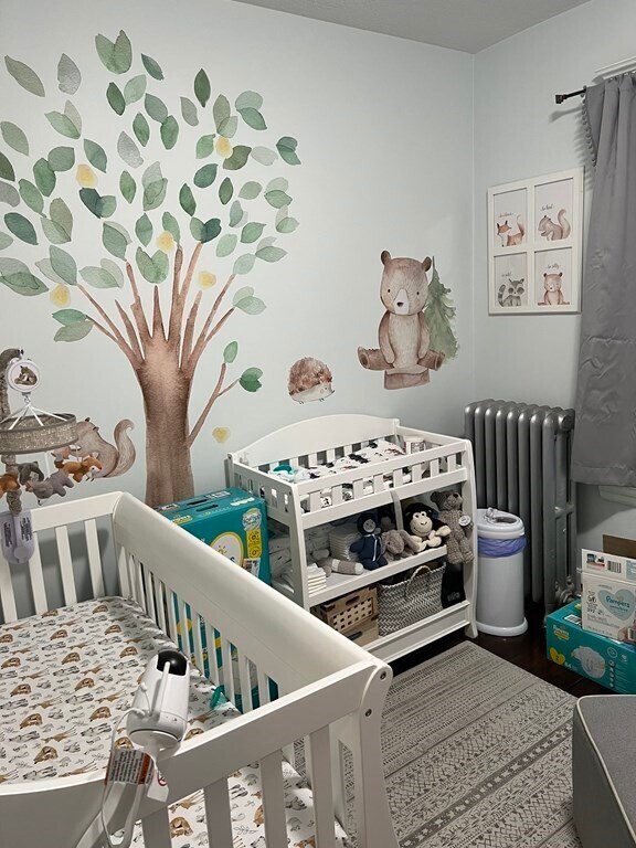 Building Photo - 66 Wren St