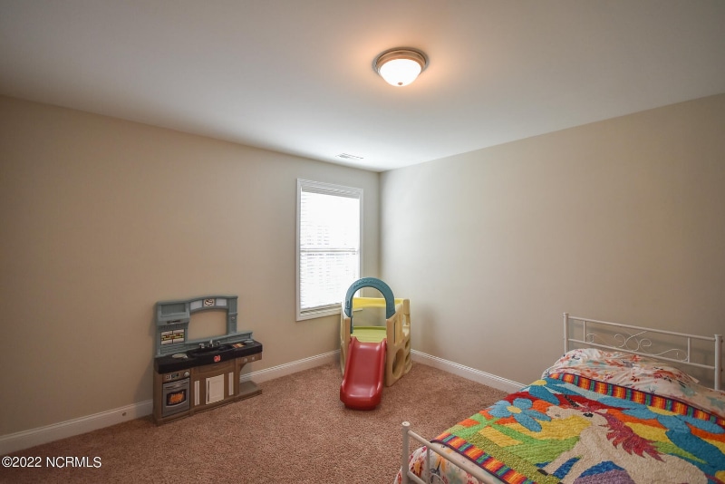 Building Photo - 625 Overland Ct