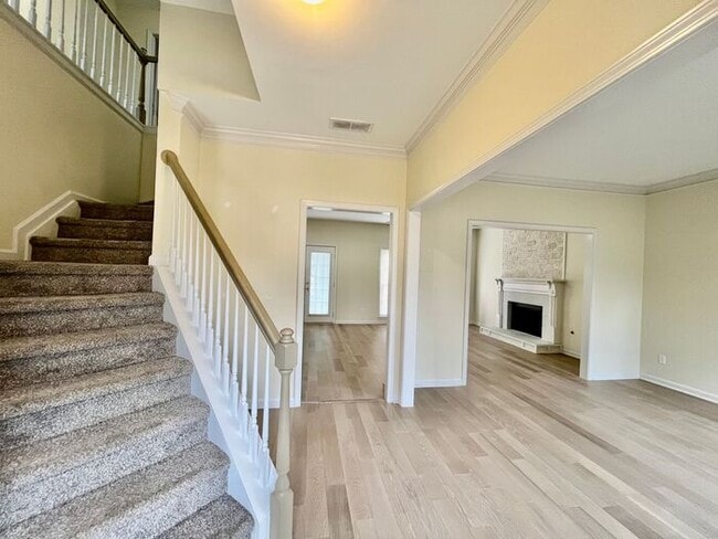 Building Photo - 4925 Byers Rd