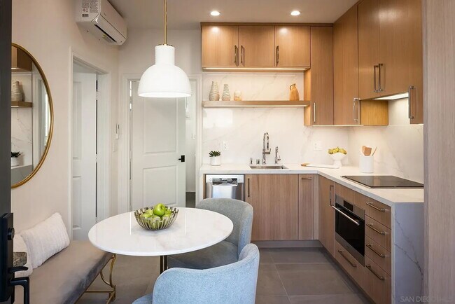 Building Photo - "Cozy 2-Bed Retreat in Chula Vista – Your Perfect California Haven!"